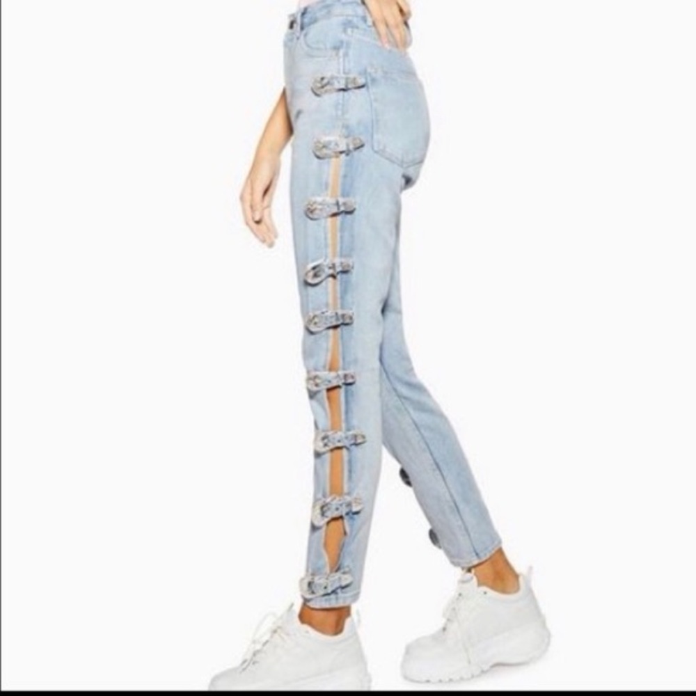 TopShop Buckle Side Mom  Denim Jeans 28